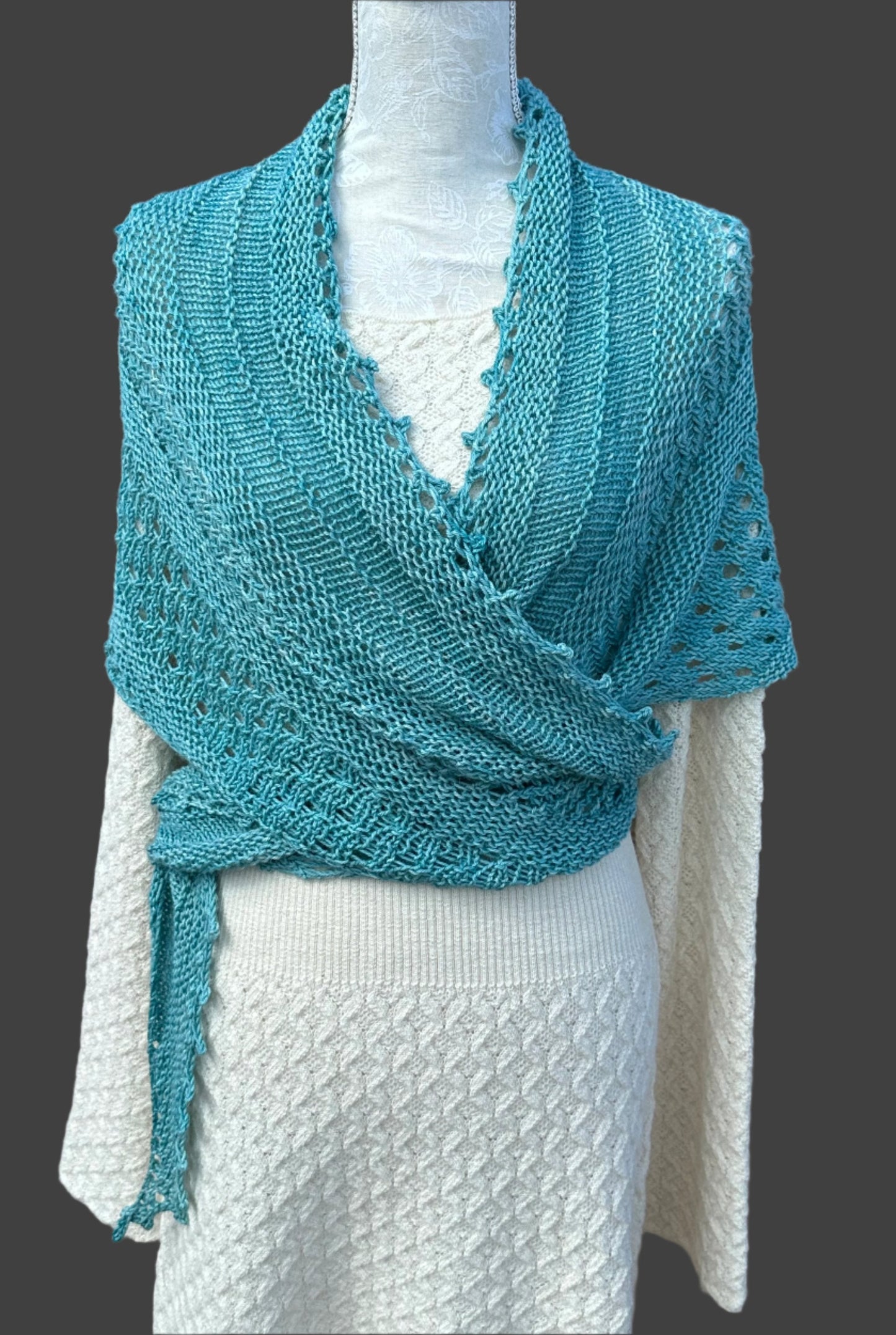 Shawl/Wrap/Lace Scarf in Turquoise